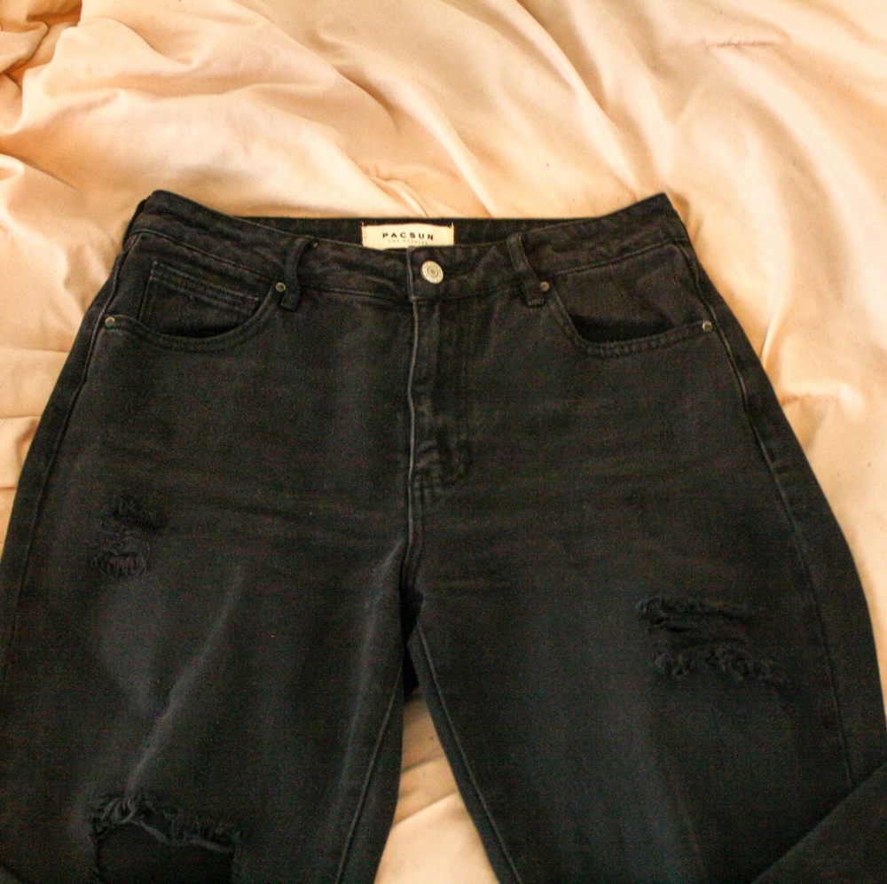 WORN ONCE Pacsun Mom Jeans